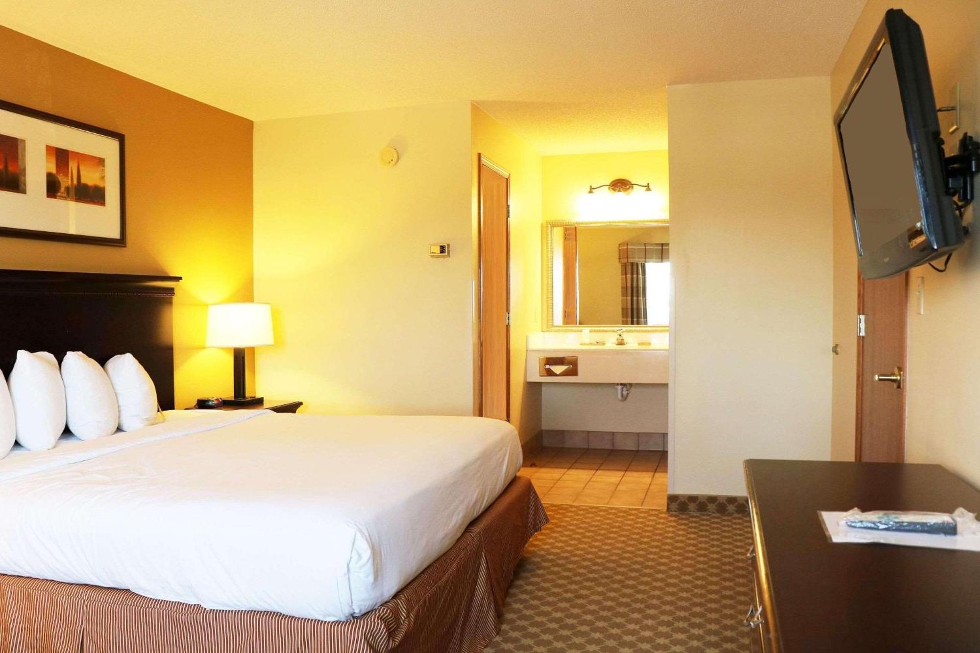 Country Inn & Suites By Radisson, Lincoln North Hotel And Conference Center, Ne Экстерьер фото