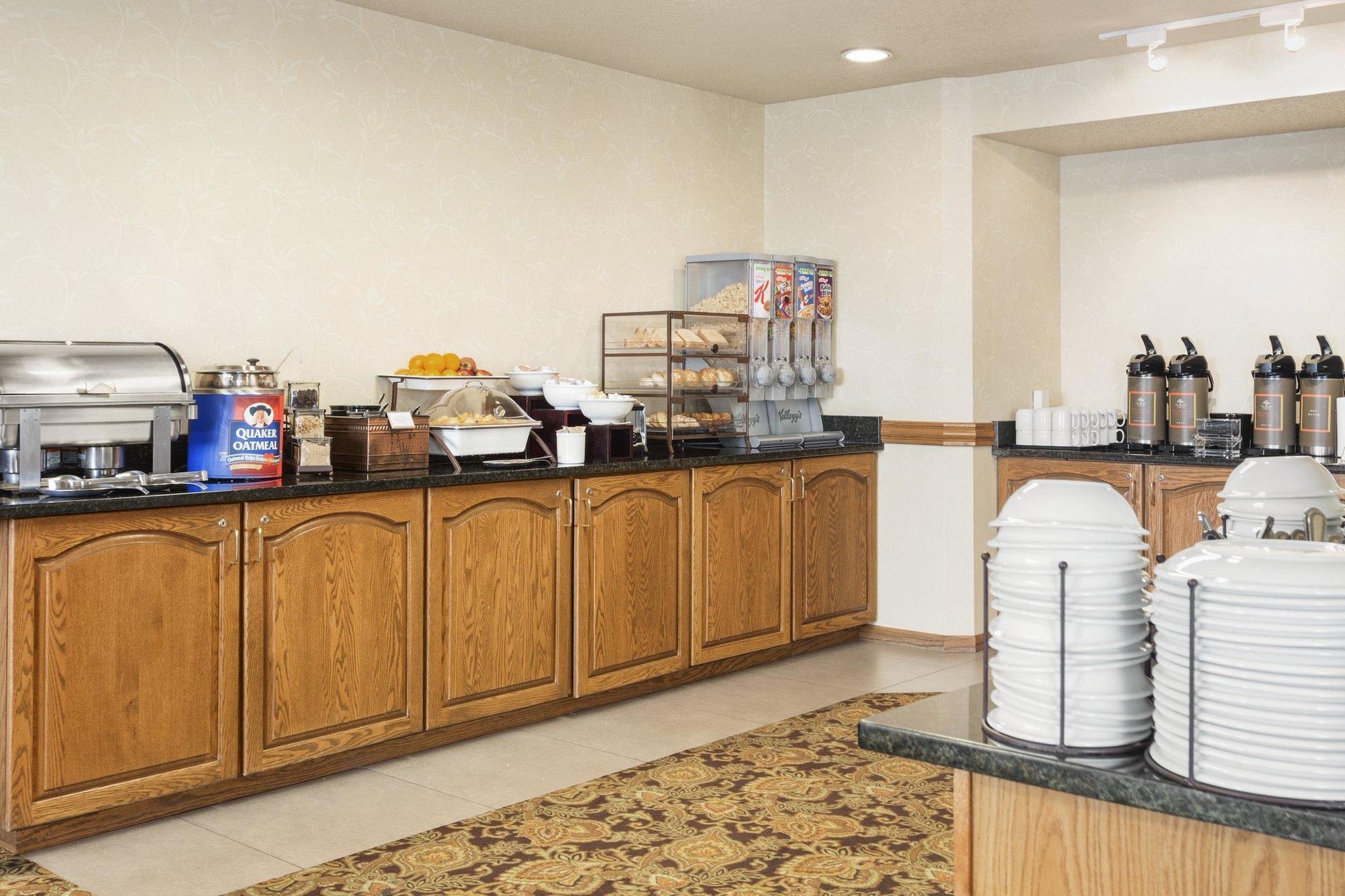Country Inn & Suites By Radisson, Lincoln North Hotel And Conference Center, Ne Экстерьер фото
